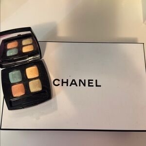 CHANEL Eyeshadow Quad — 15 birds of paradise.  Peach, Gold, Sage, Light Blue